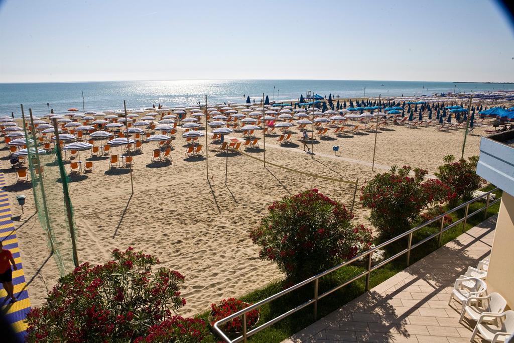 Hotel Parco Dei Principi Giulianova Exteriör bild